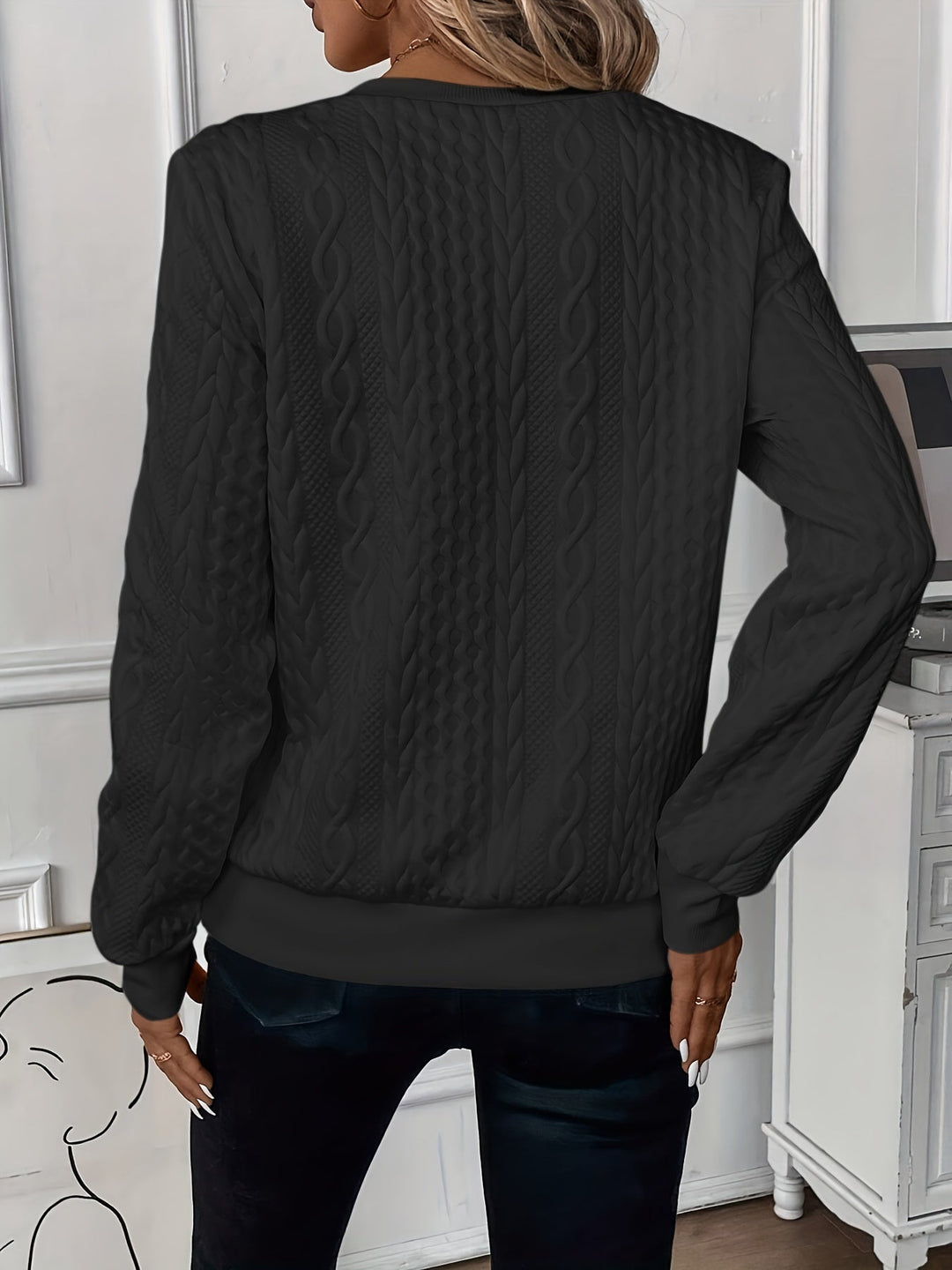 Amalie  | Women's zip-up cable knit sweater