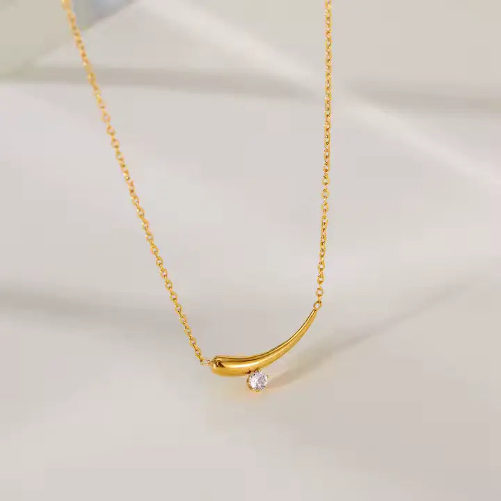 Gold zirconia collar necklace