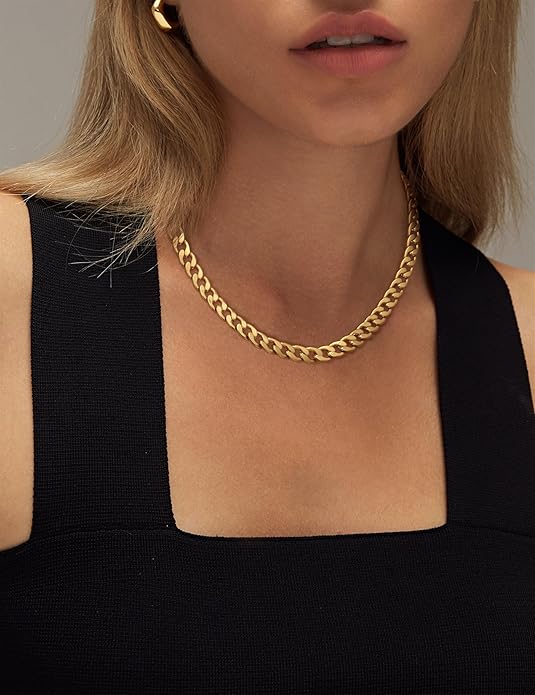 Necklace with Raw Cuban Link Pattern | Gold