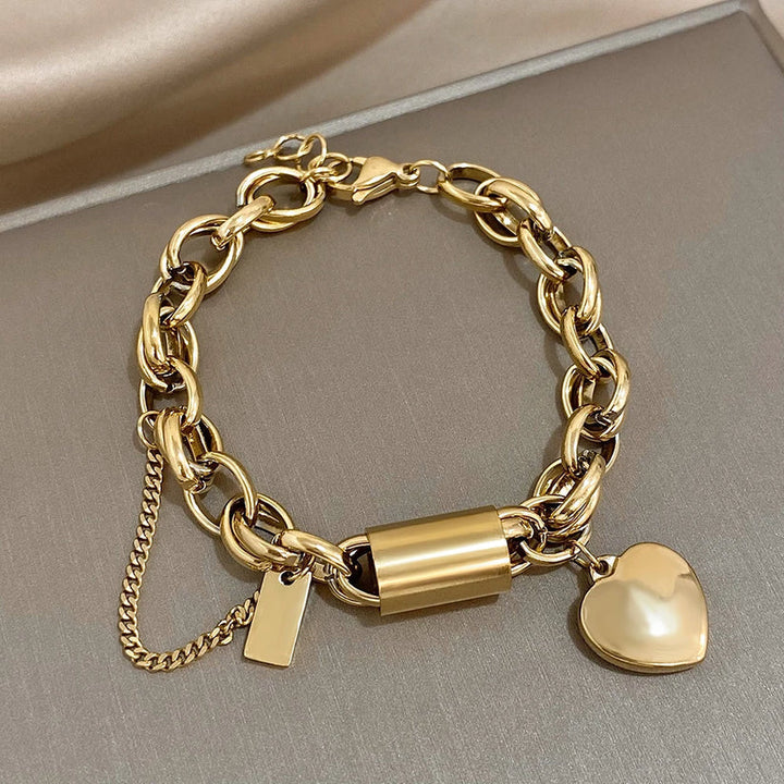 Heart-shaped bracelet | Gold