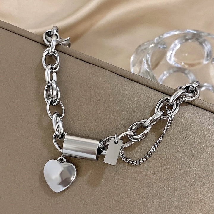 Heart-shaped bracelet | Gold