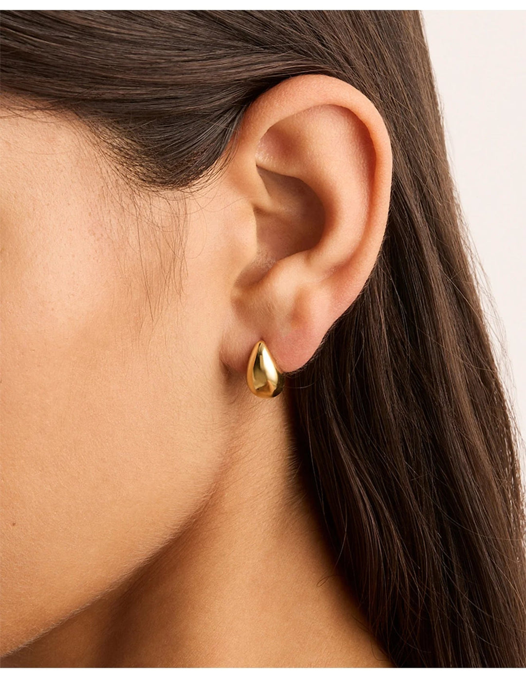 Mato dangling earrings