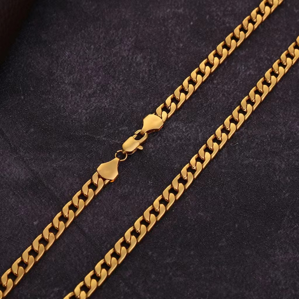 Necklace with flat links and edge chain | Gold