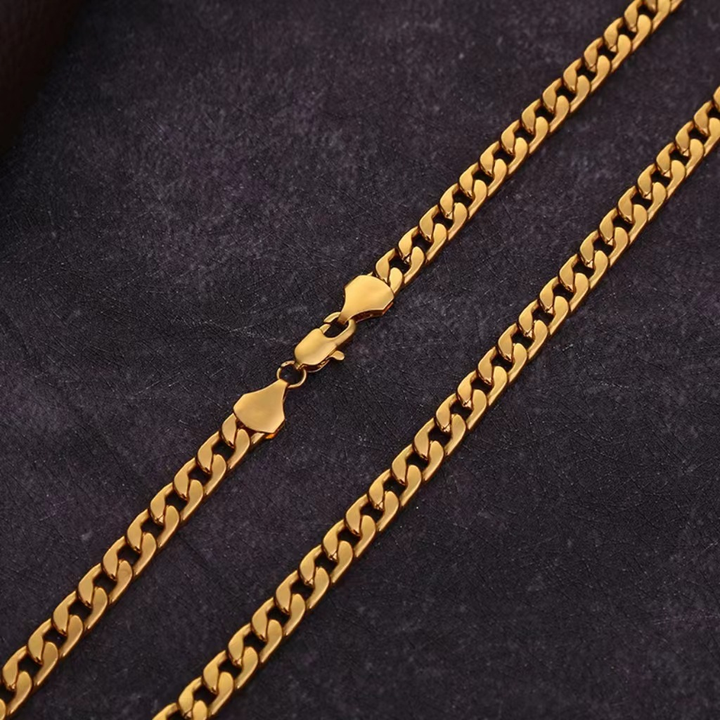 Necklace with flat links and edge chain | Gold